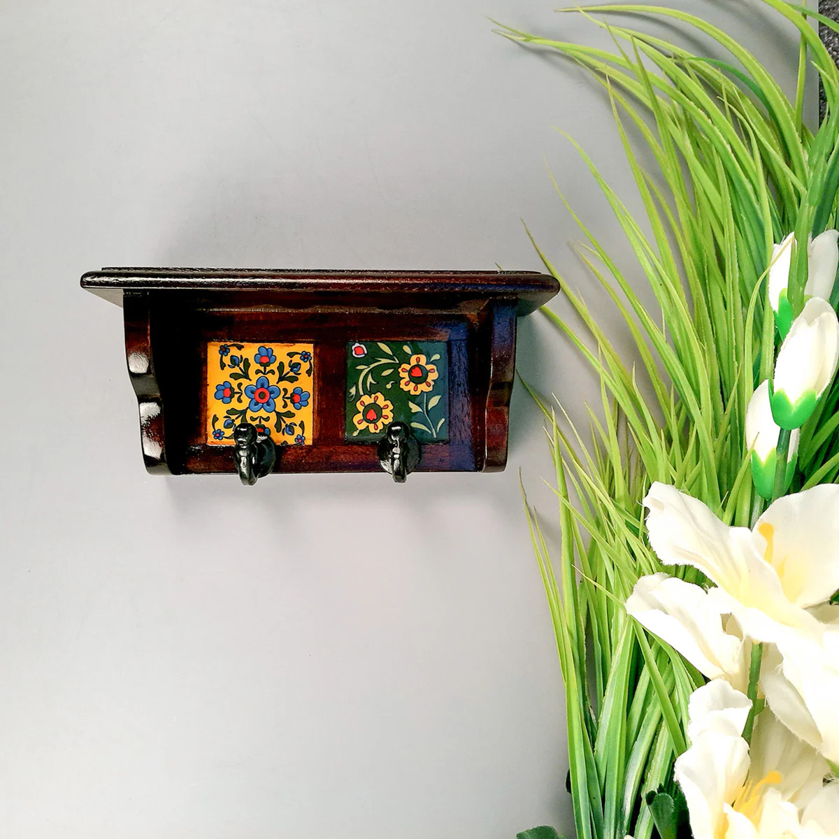 wooden_key_hook_apkamart_2_hook-_8_82d94800-c38a-48a1-ad90-dcc73f6c5687.png Decorative Wall Mounted Key Rack with Hooks - Image 1