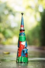 Handcrafed Decorative Santa Claus Figurine - Image 3