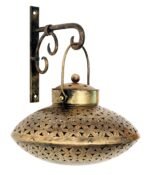 Jodhpur Crafts Solimo Iron Degchi Doop Stand & Tealight Candle Holder for Home Decor (Netted Style), Gold - Image 6