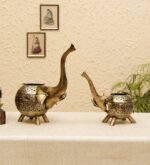 Jodhpur Crafts Gold Iron Showpiece, Intricate Design, Sleek, Stylish, Luxurious Gold Finish, Bold Statement, Durable Iron Construction, Elegant Touch